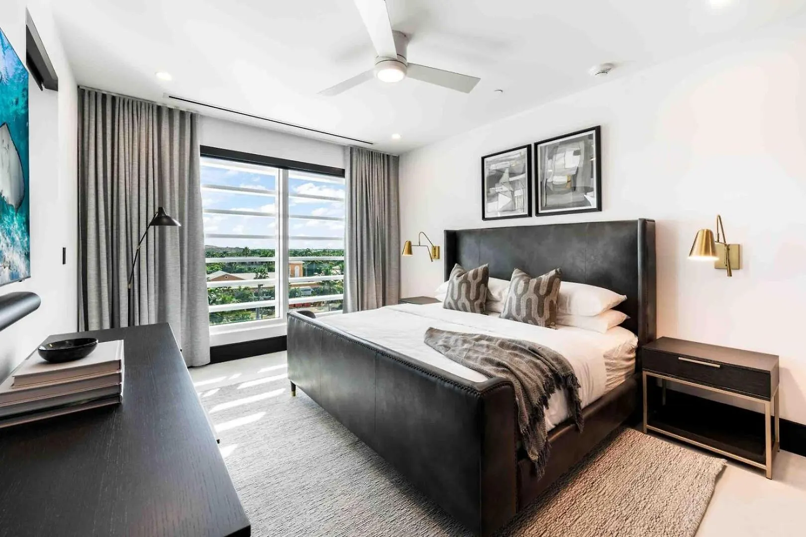 Apartment Aqua Fourth Floor Residence George Town